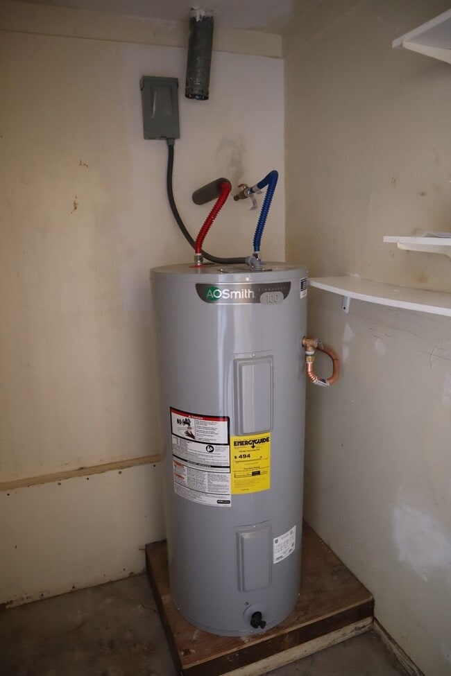 Building Photo - Fully Renovated Home You'll Want To See!