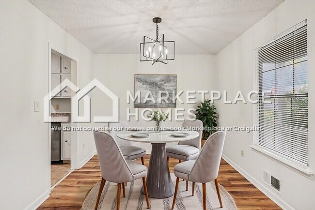 Building Photo - 145 Springvalley Way