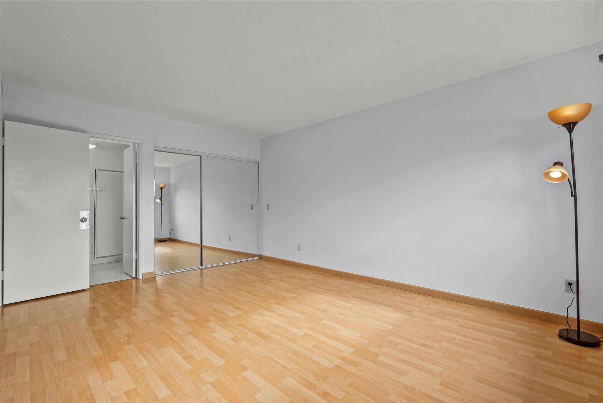 Building Photo - 5055 Coldwater Canyon Ave