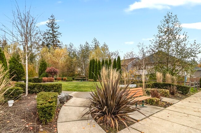 Building Photo - 10213 6th Pl SE