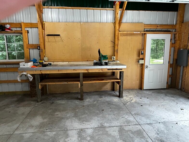 Building Photo - 2819 Erin Ln