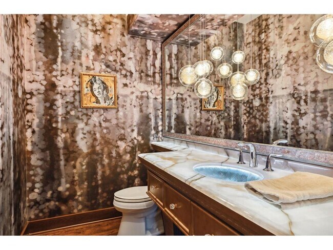 Building Photo - 201 S 11th St