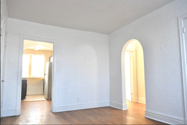 Building Photo - 6655 Berthold Ave