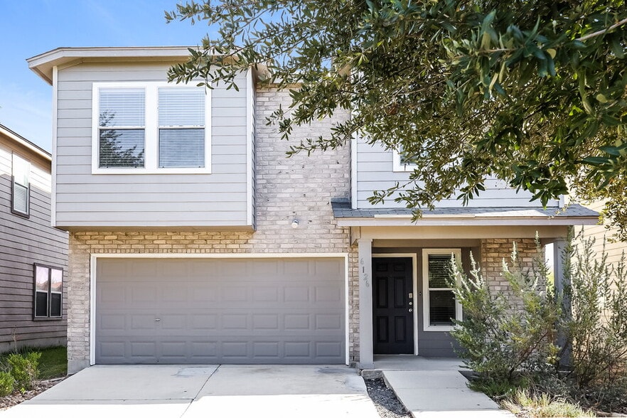 Primary Photo - 6126 Wisteria Hill