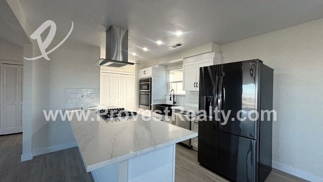 Building Photo - 8948 Sage St