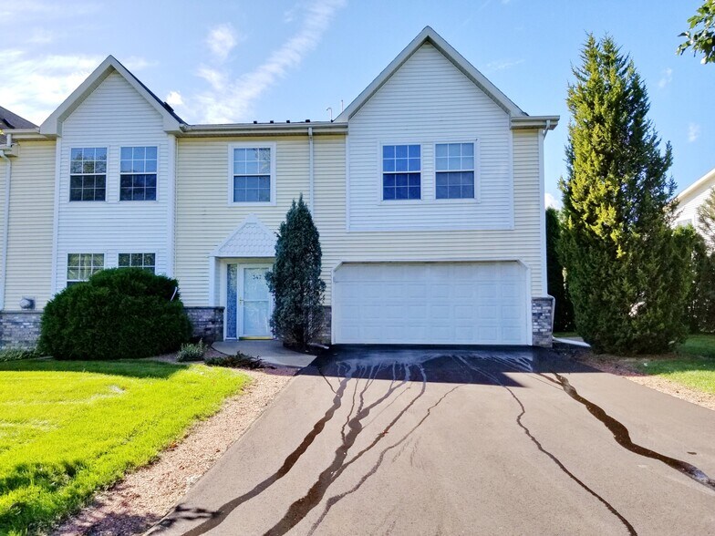 Primary Photo - 347 Terrace Dr E