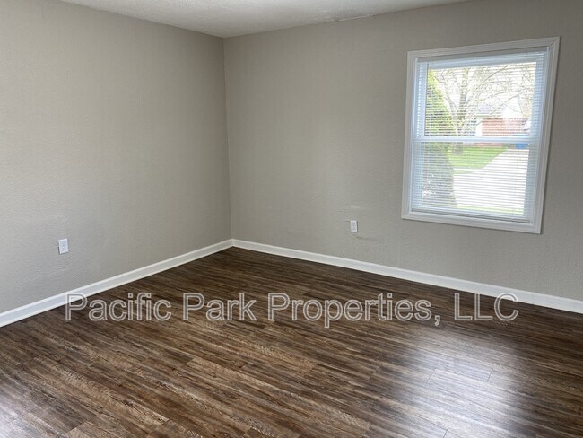 Building Photo - 8209 Gilmore Rd