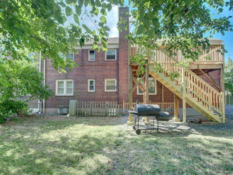Building Photo - 785 Audrey Dr
