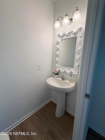 Building Photo - 8326 Zenith Cir