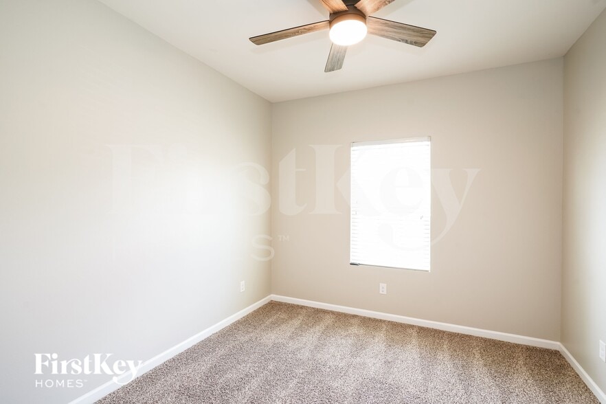 Building Photo - 3437 Pitchers Ln