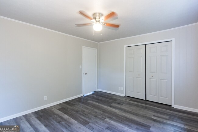 Building Photo - 1312 Cooper Rd
