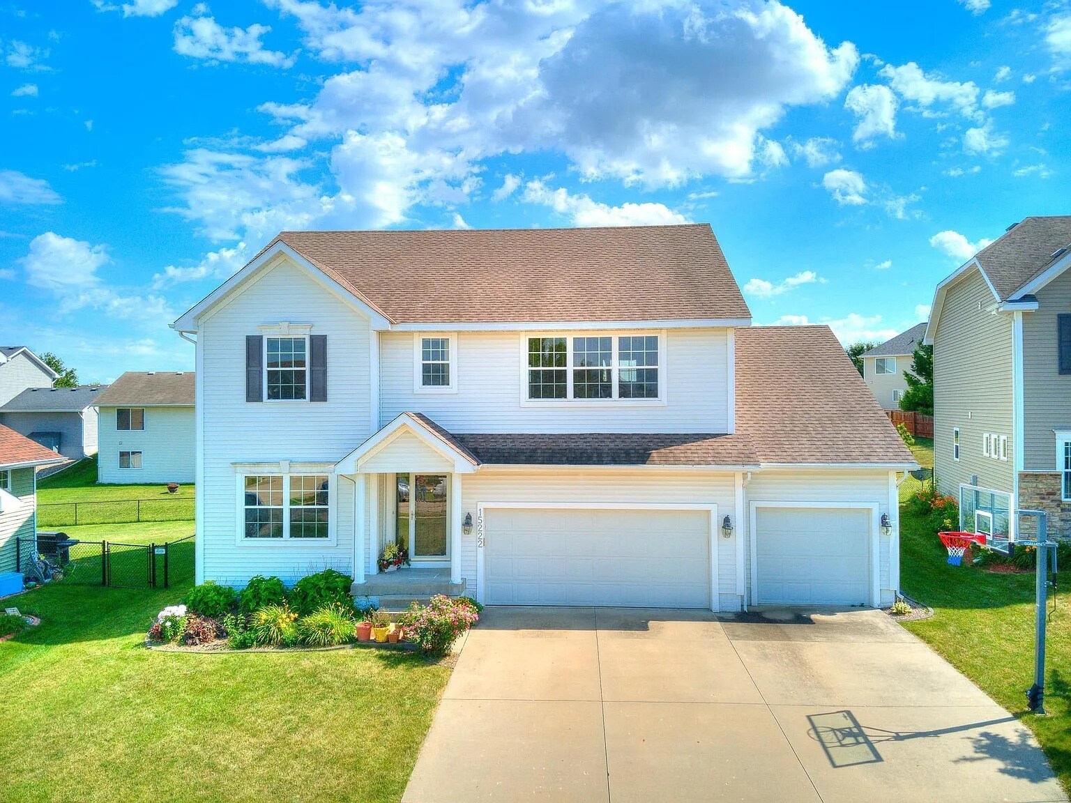 Building Photo - 15222 Aurora Cir