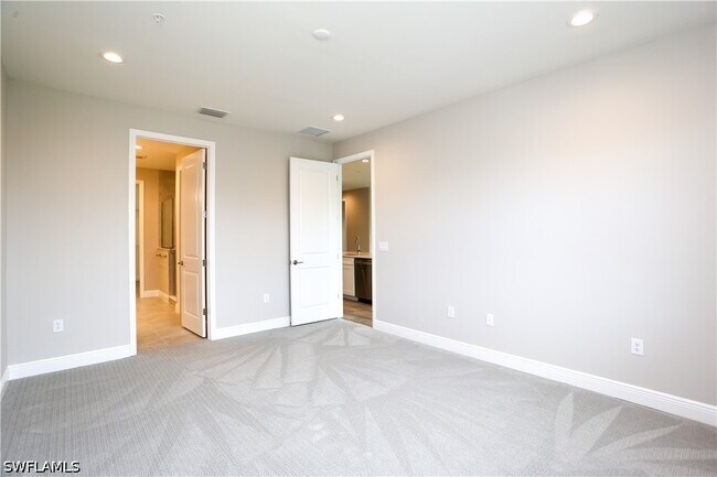 Building Photo - 2626 Seychelles Cir