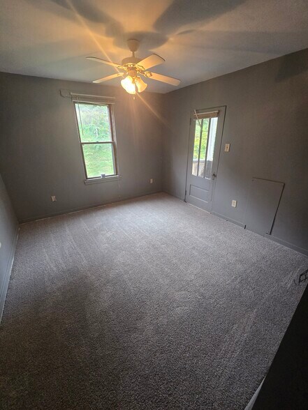 Building Photo - 515 Indiana Ave