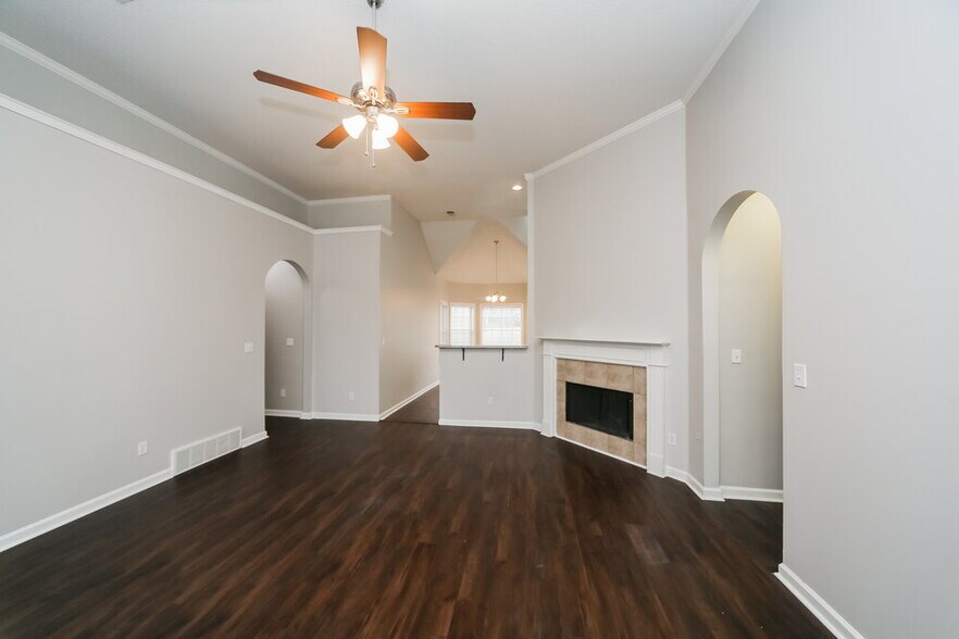 Building Photo - 2609 Wood Sage Dr
