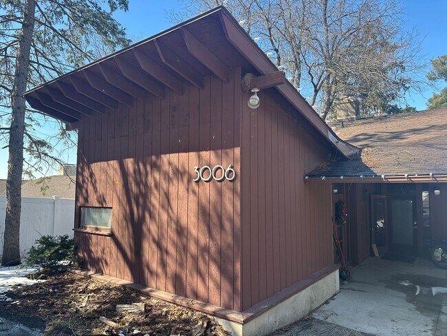 Building Photo - 3006 Wanuona Way, Madison, WI 53713