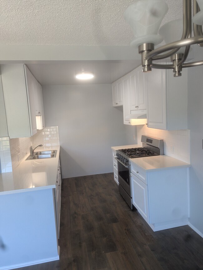 Building Photo - 1311 Lyndon St