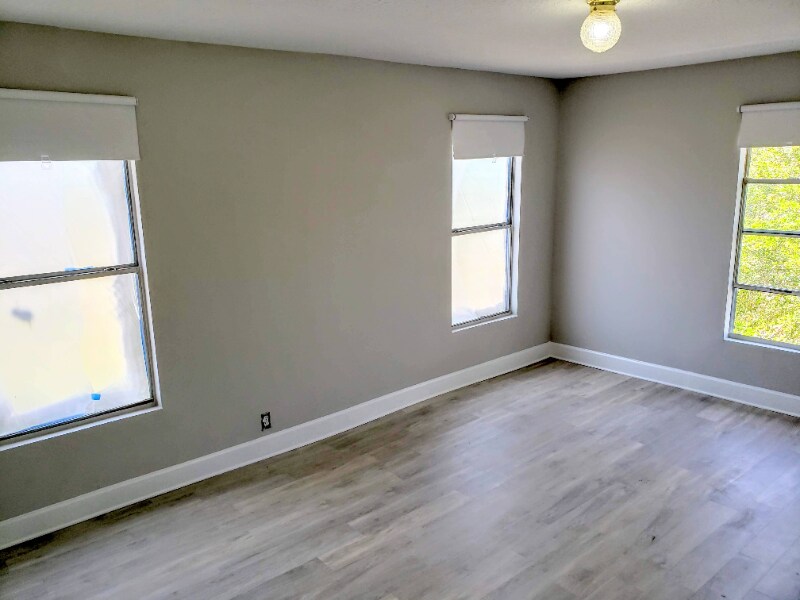 Building Photo - 1038 Oakley St