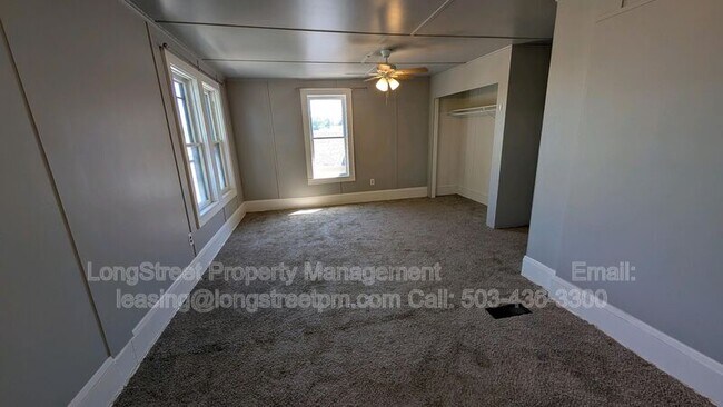 Building Photo - 622 NW 29th St