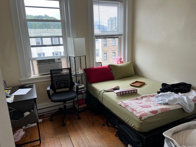 Building Photo - 895 Huntington Ave