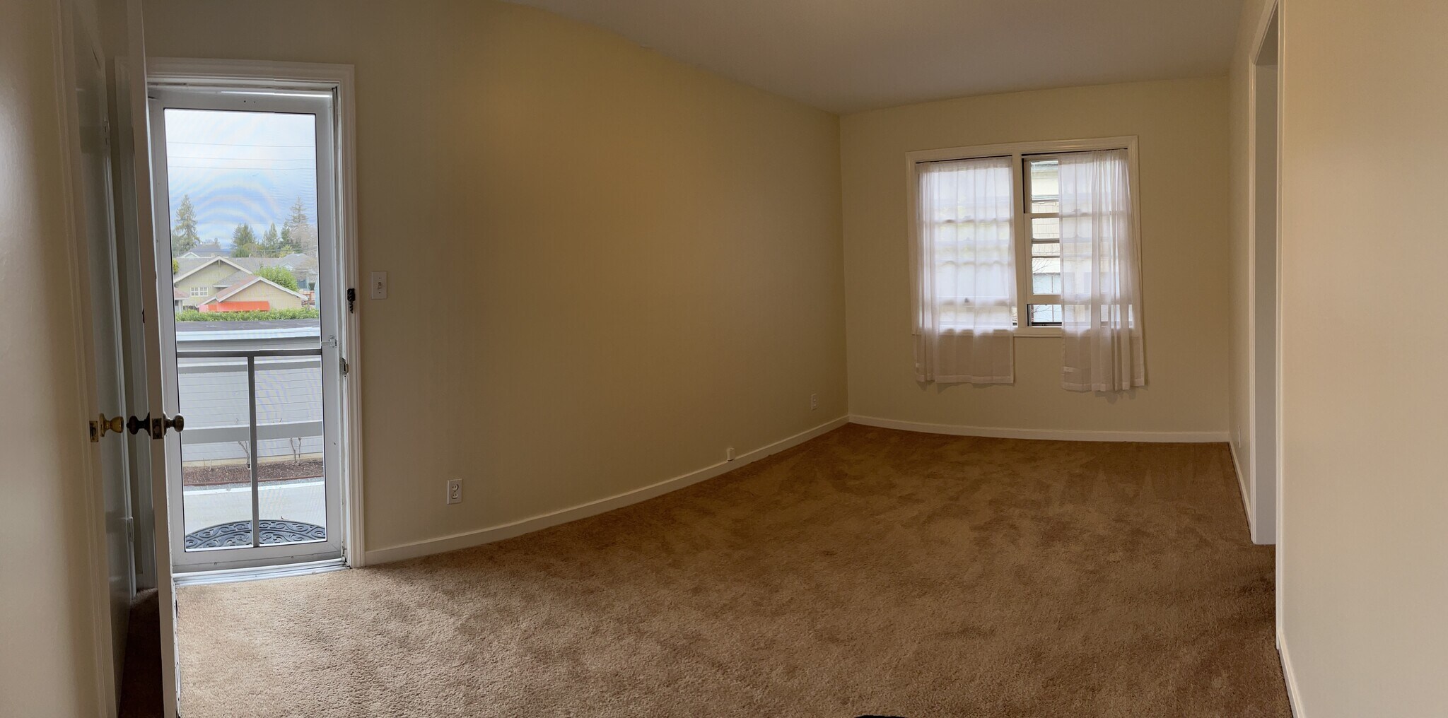 Building Photo - 807 Cherry St