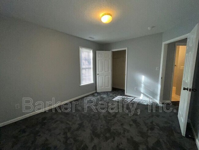 Building Photo - 2113 Spin Cast Pl