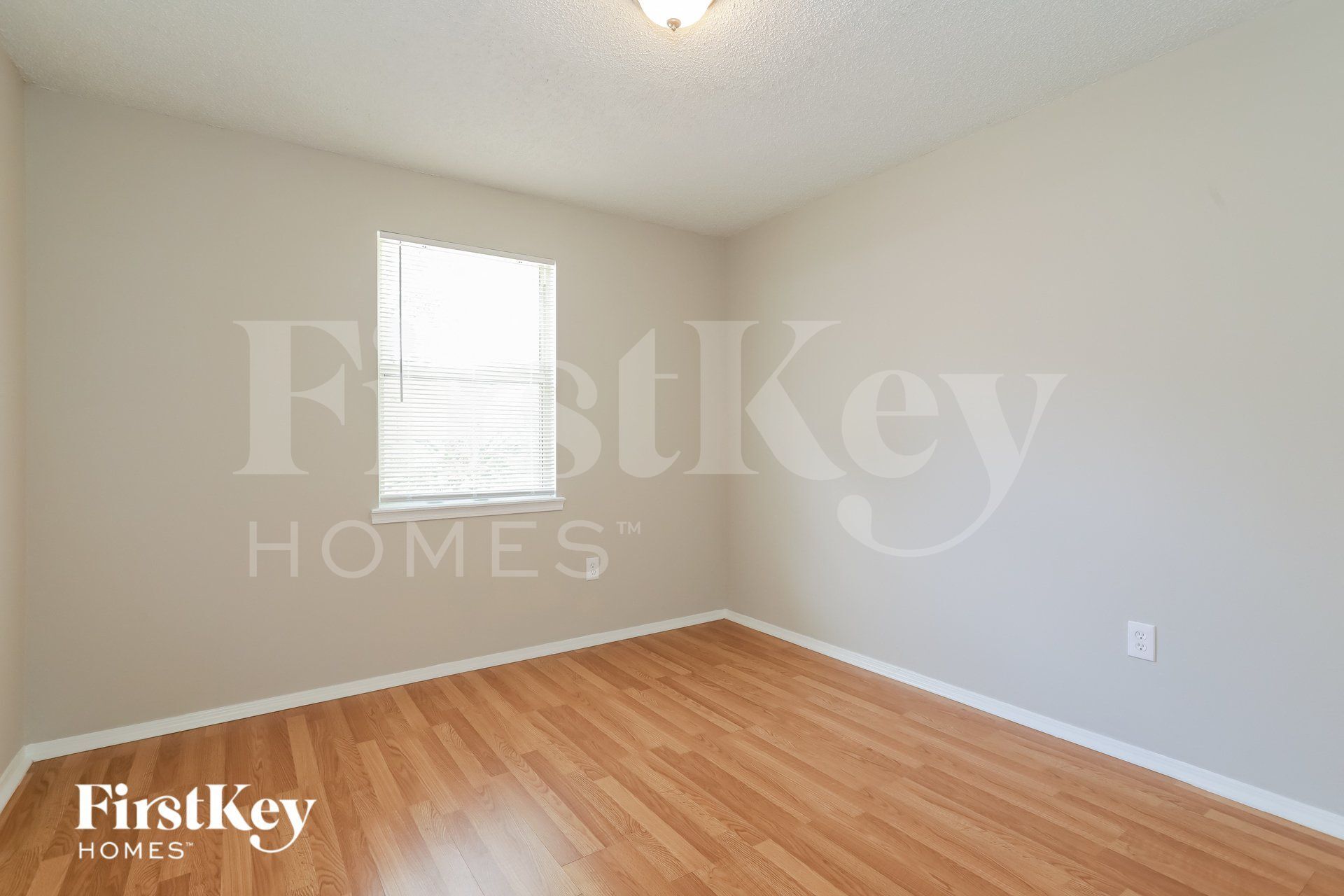 Building Photo - 1255 Tahoe Ct