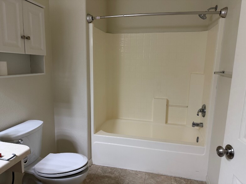 Building Photo - 2461 Thunder Mountain Drive