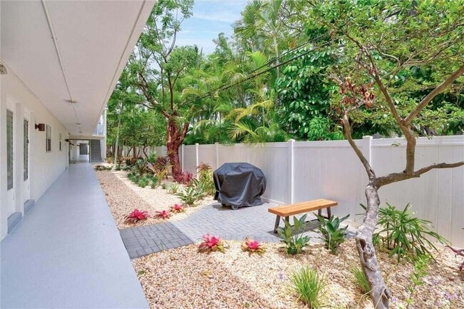 Building Photo - 1439 S Ocean Blvd