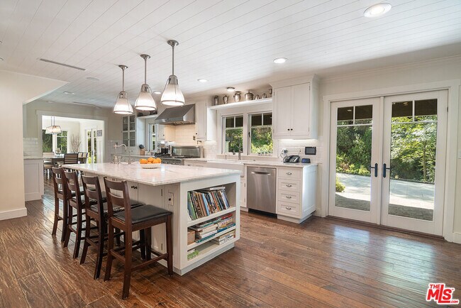 Building Photo - 9530 Moonridge Terrace Pl