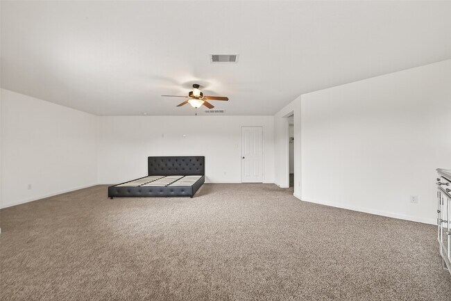 Building Photo - 11006 Jacob Crossing Dr