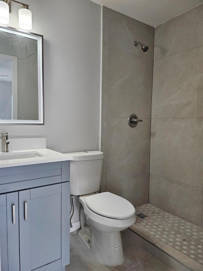 Building Photo - 6410 SW 130th Ave