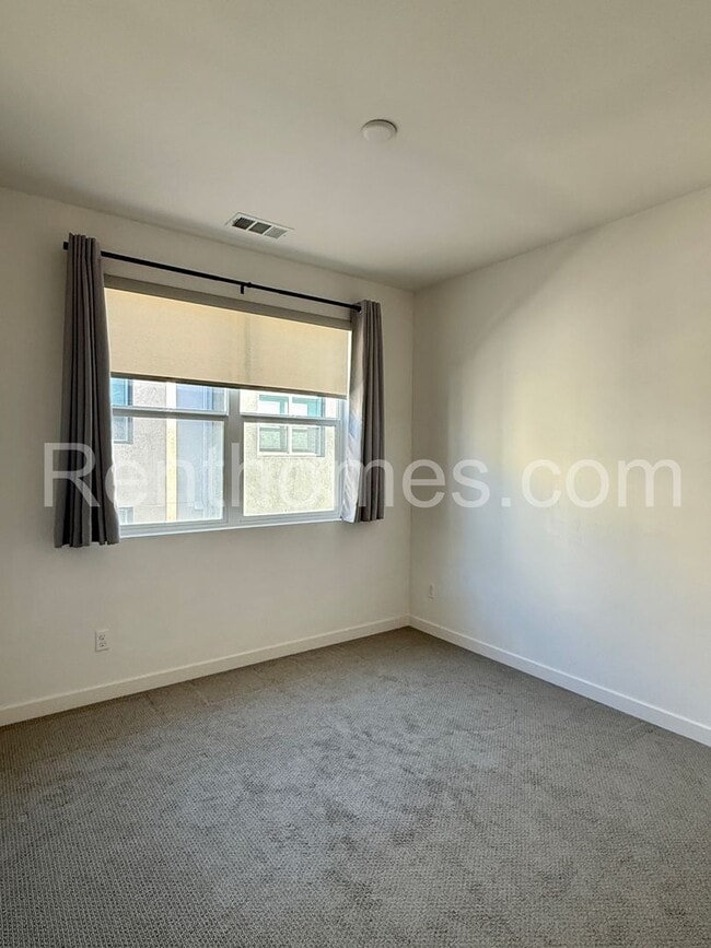 Building Photo - 10441 Harlow Cir