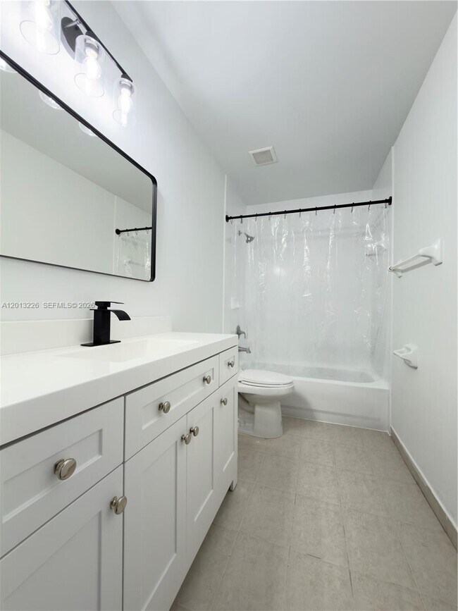 Building Photo - 8725 SW 158th Pl