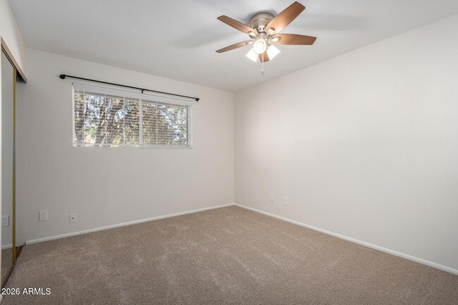 Building Photo - 2311 W Del Oro Cir