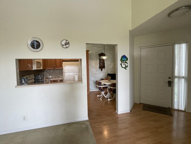 Building Photo - 5415 Verona Dr