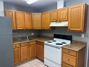 Building Photo - 9203 NW 38th Dr