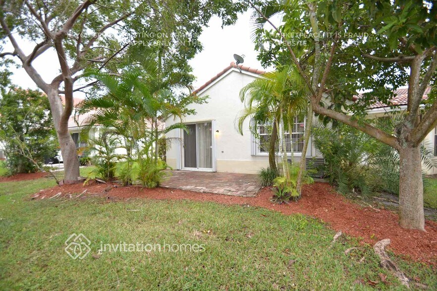 Building Photo - 18781 SW 25th Ct