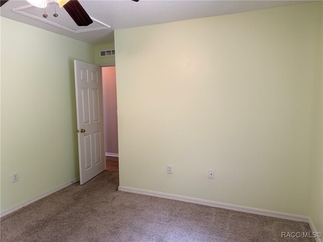 Building Photo - 3 Lindwood Ct