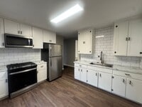 Building Photo - 3017 McQueen St