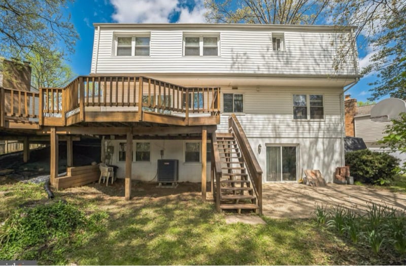 Building Photo - 9521 Vandola Ct