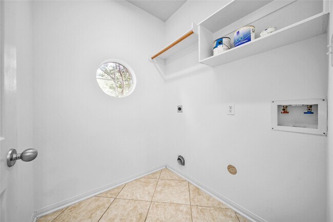Building Photo - 11 Griffin Hill Ct