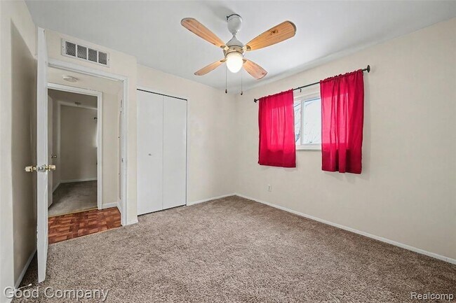 Building Photo - 2829 Wall St