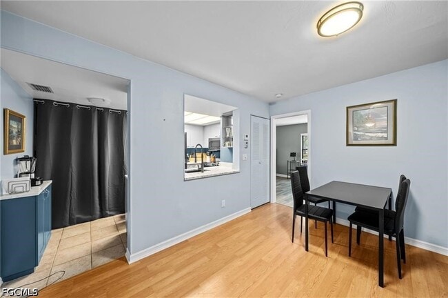 Building Photo - 13276 White Marsh Ln