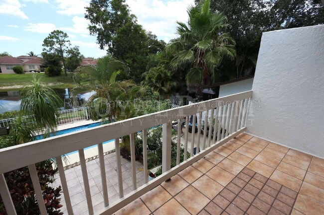 Building Photo - 26510 Southern Pines Dr