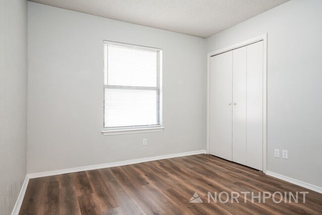 Building Photo - 3 BR/2BA | Newly Renovated Single Family Home |  | 1-Car Covered Parking | Gated backyard