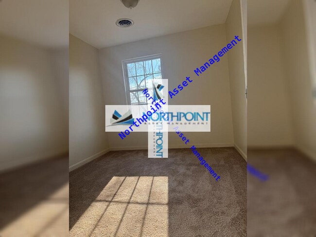 Building Photo - Open House Saturday November 22 from 2 pm to 4 pm