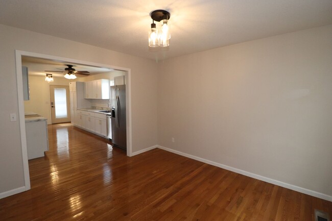 Building Photo - Gorgeous Home for Rent