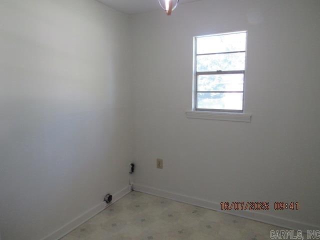 Building Photo - 2125 Hairston St