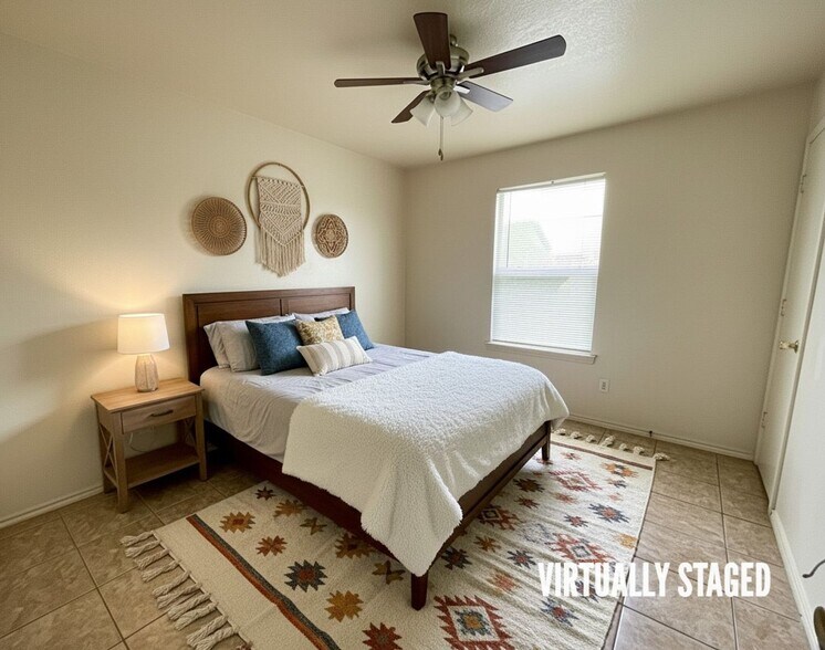 Building Photo - 1504 Windward Dr